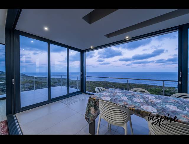 4 BEDROOM HOUSE FOR SALE IN VILLAGE ON SEA